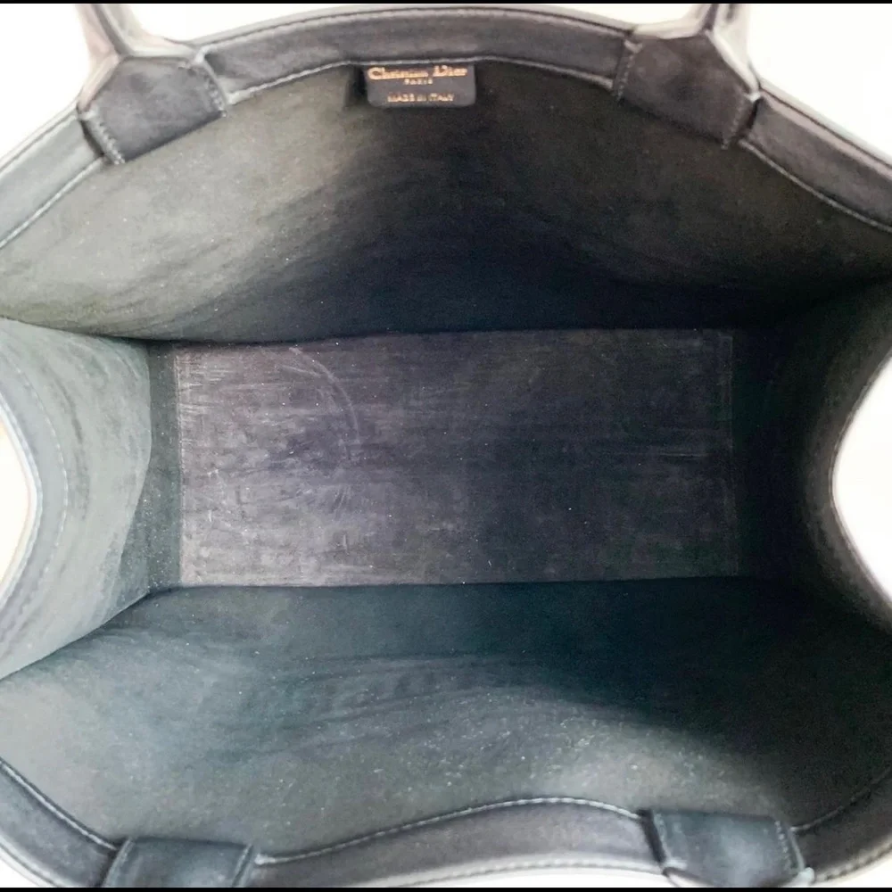 Christian Dior Leather Book Tote - Medium - Picture 6 of 16